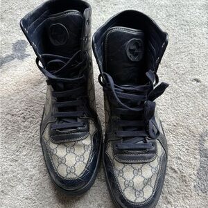 Gucci Men's blue alligator embossed Sneakers size 14